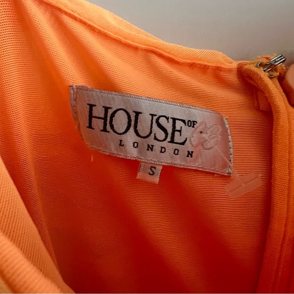 House of CB ELLA
Ruched Organza Mesh Mini Dress in Excellent Condition - Picture 4 of 4